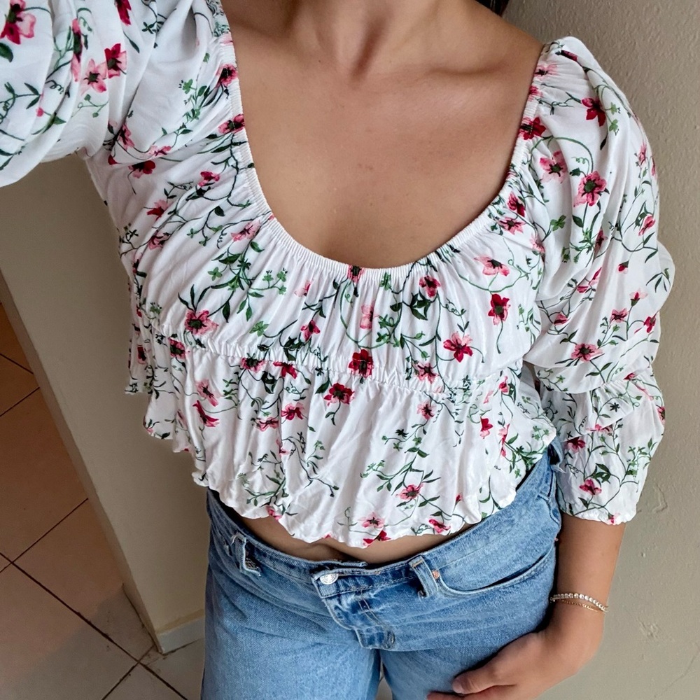White Floral Blouse 💐✨
